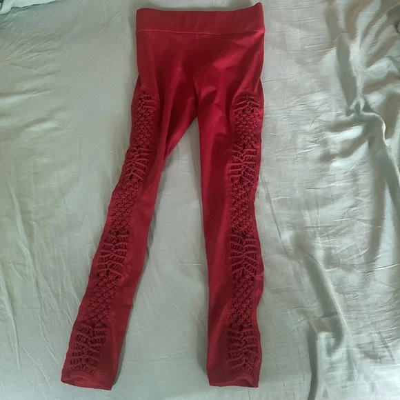 Carbon38 Sayang Macrame Legging in Red